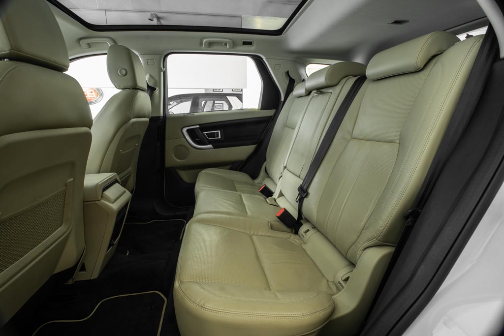 LAND ROVER DISCOVERY SPORT HSE