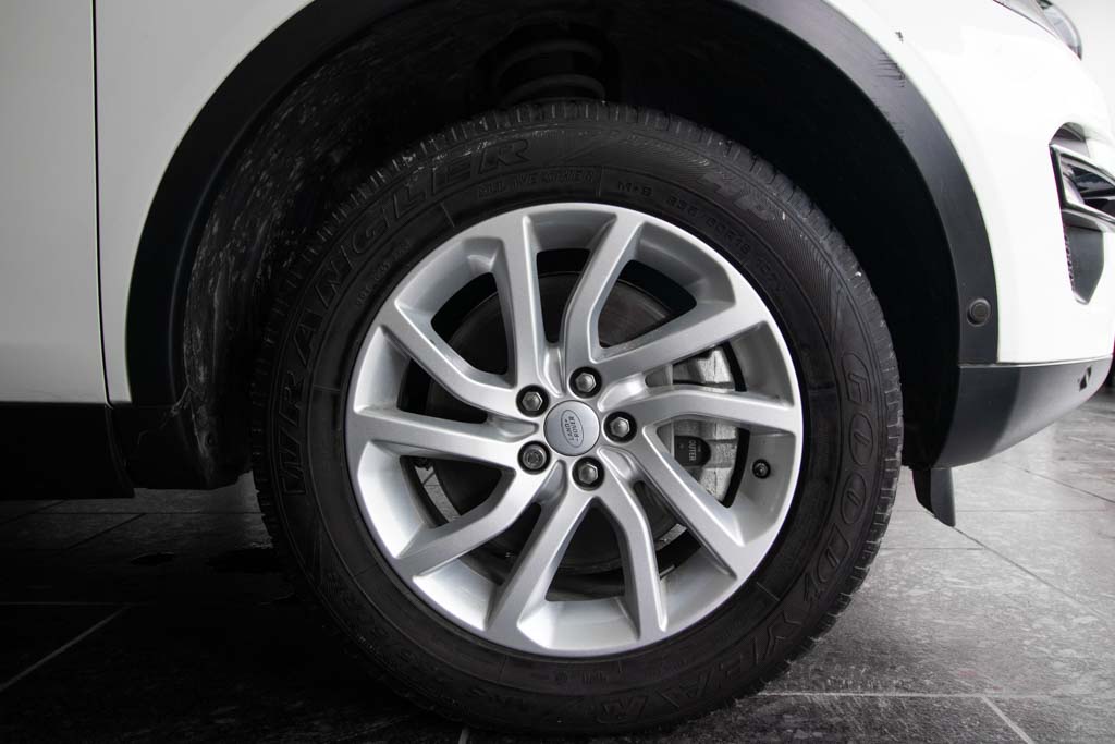 LAND ROVER DISCOVERY SPORT HSE