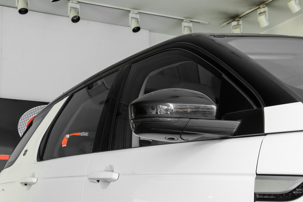 LAND ROVER DISCOVERY SPORT HSE