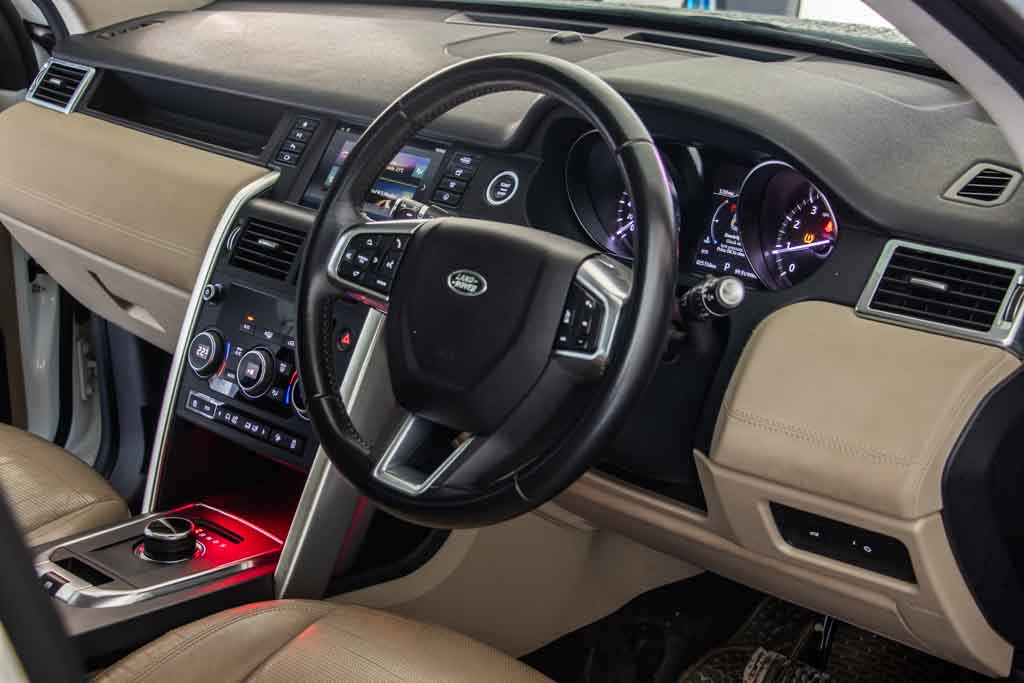 Land Rover Discovery Sport HSE