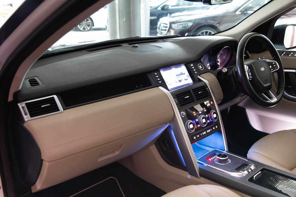 2018 Land Rover Discovery Sport HSE