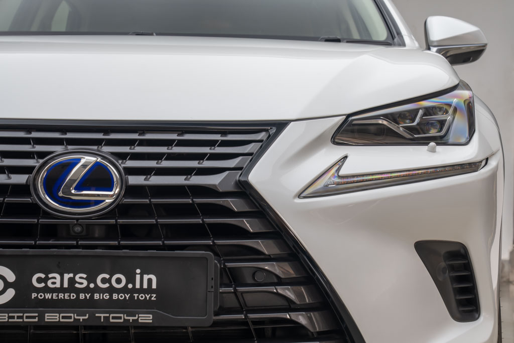 Lexus NX 300H Luxury
