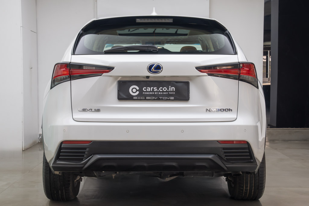 Lexus NX 300H Luxury
