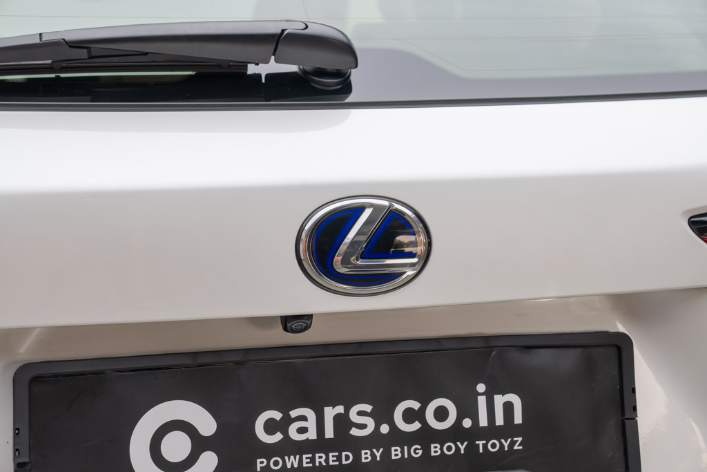 Lexus NX 300H Luxury