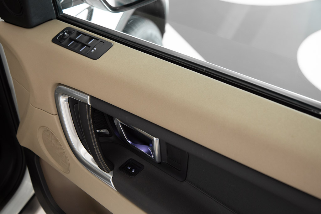 Land Rover Discovery Sport HSE