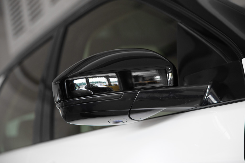 Land Rover Discovery Sport HSE