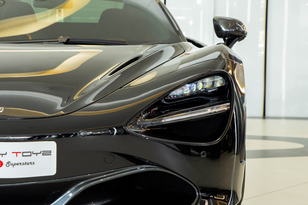 McLaren 720s Spider