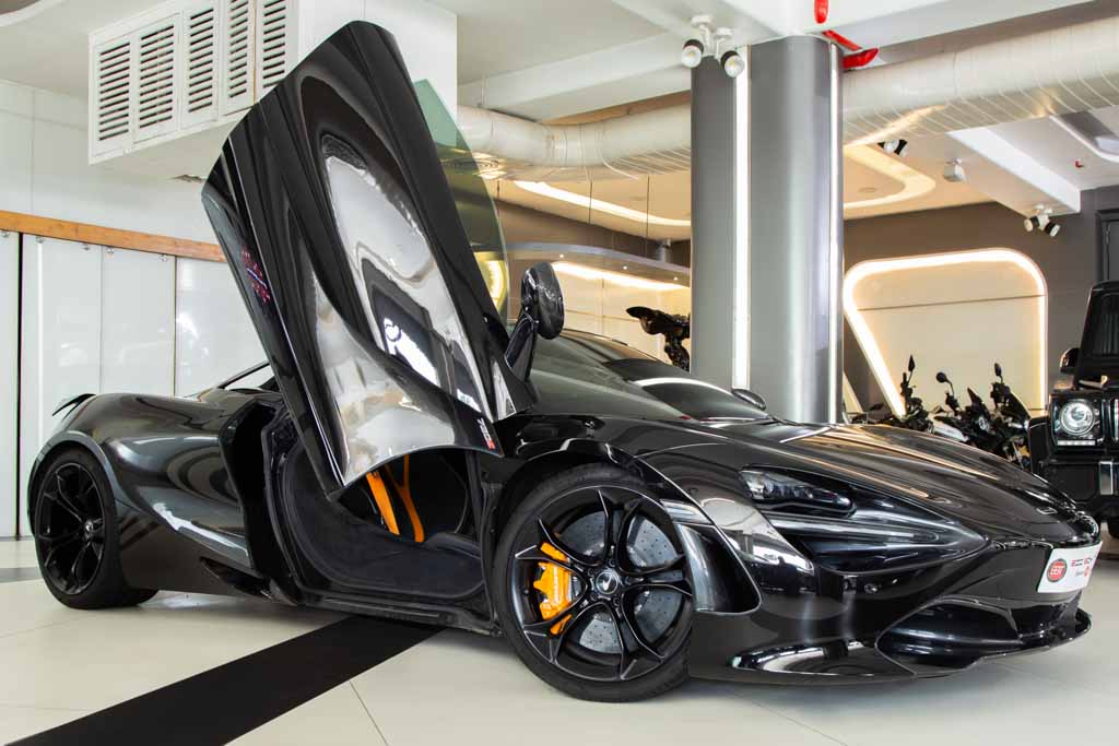 McLaren 720s Spider