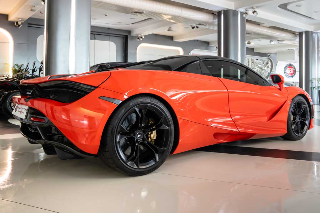 MCLAREN 720S SPIDER