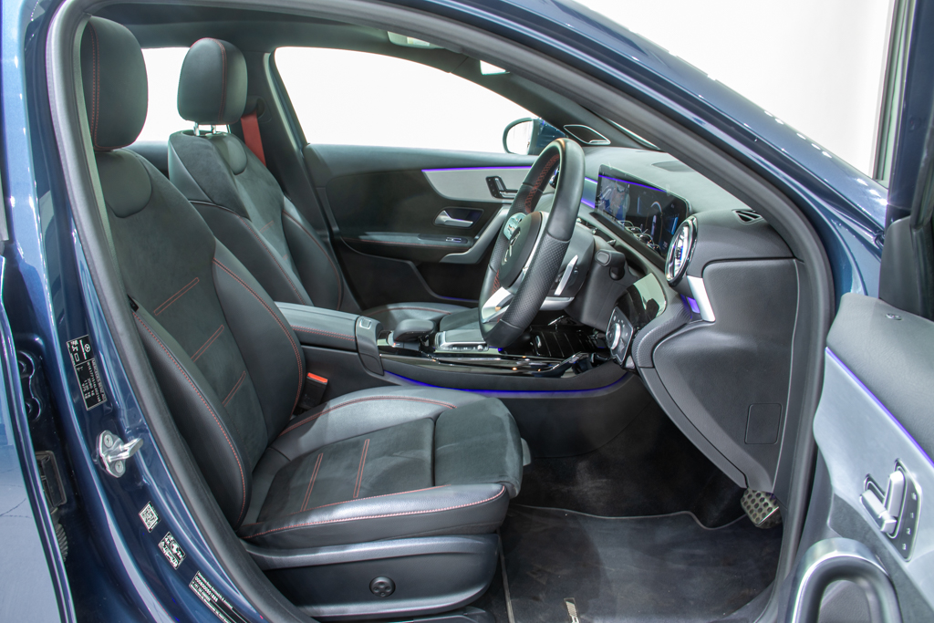 MERCEDES AMG A35 4MATIC