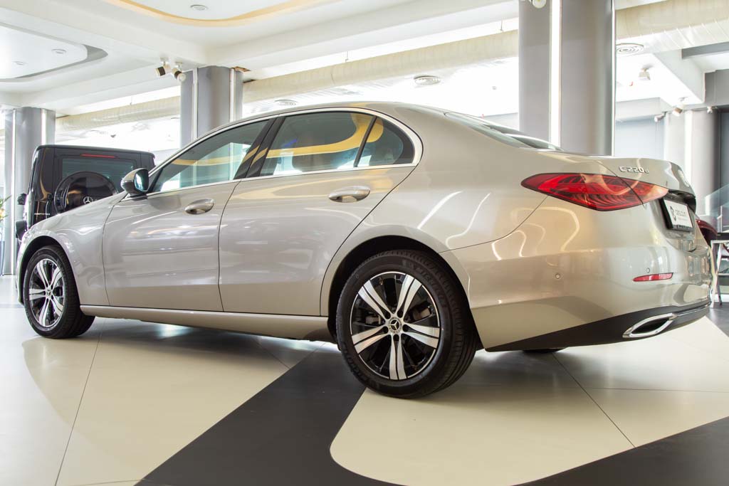 MERCEDES BENZ C220d PROGRESSIVE