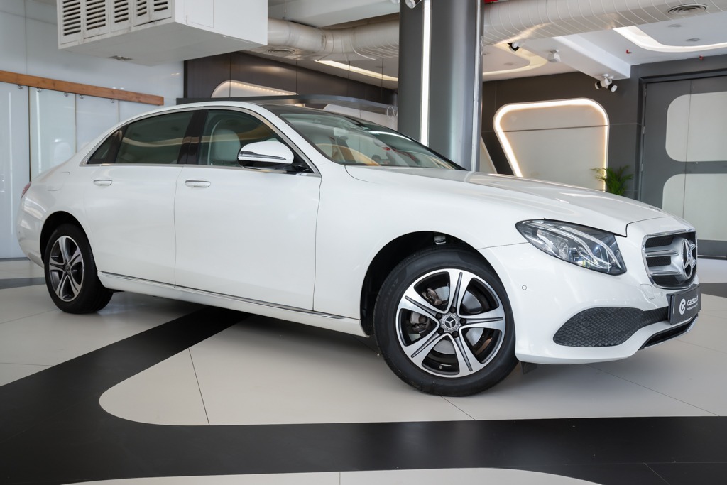 Mercedes Benz E220d Exclusive