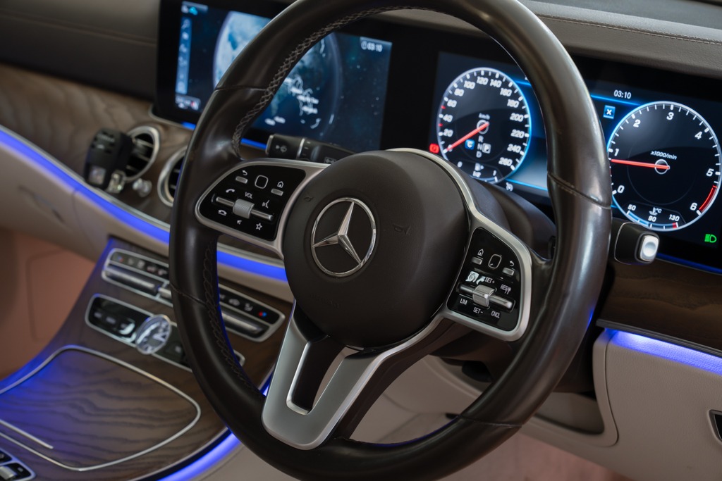 Mercedes Benz E220d Exclusive