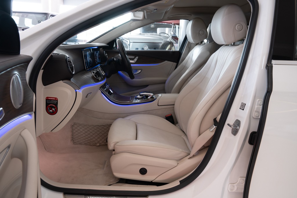 Mercedes Benz E220d Exclusive