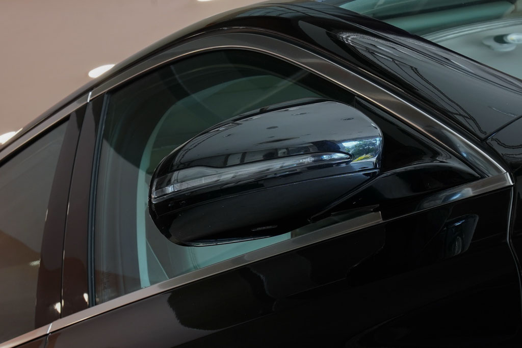 Mercedes Benz E220D Exclusive