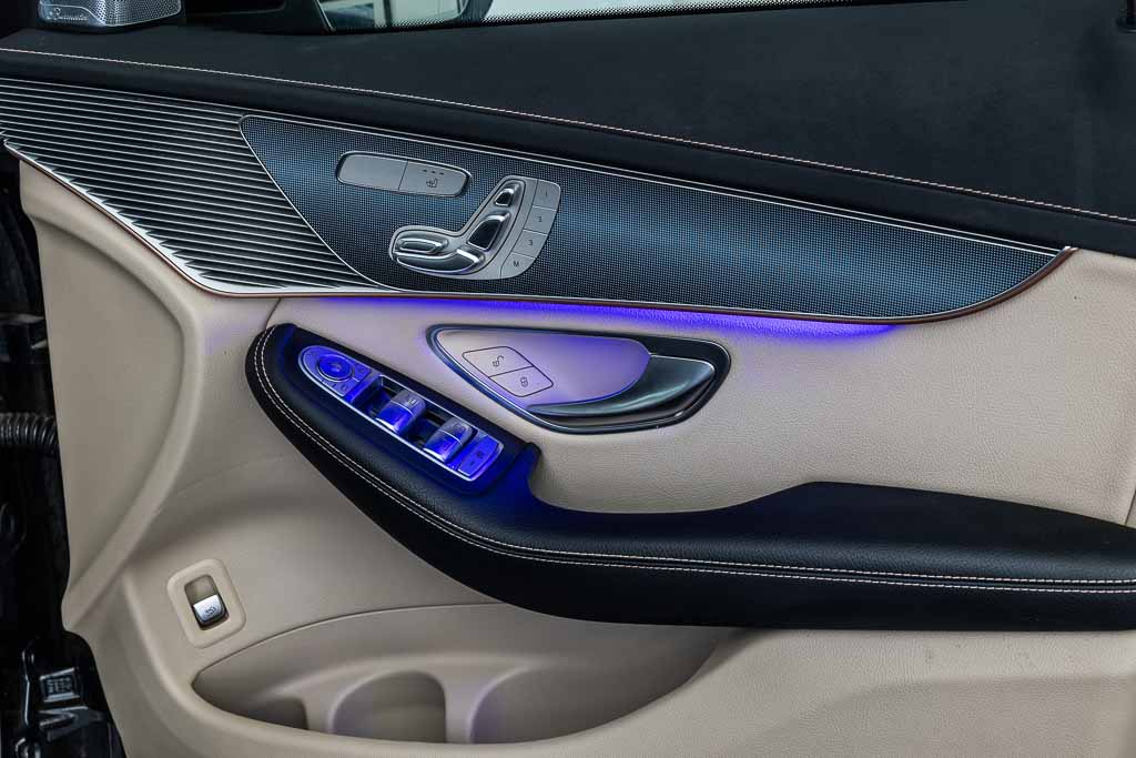 Mercedes Benz EQC400 4matic