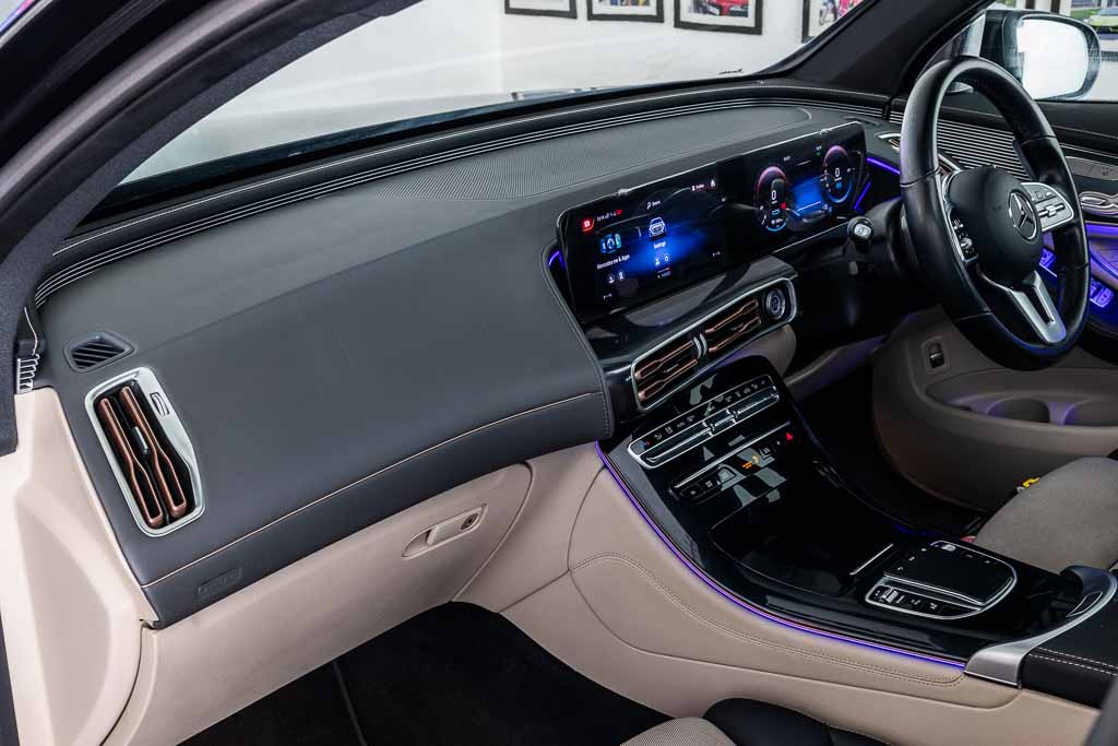 Mercedes Benz EQC400 4matic