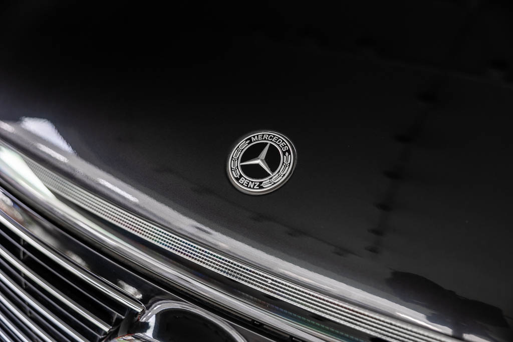 Mercedes Benz EQC400 4matic