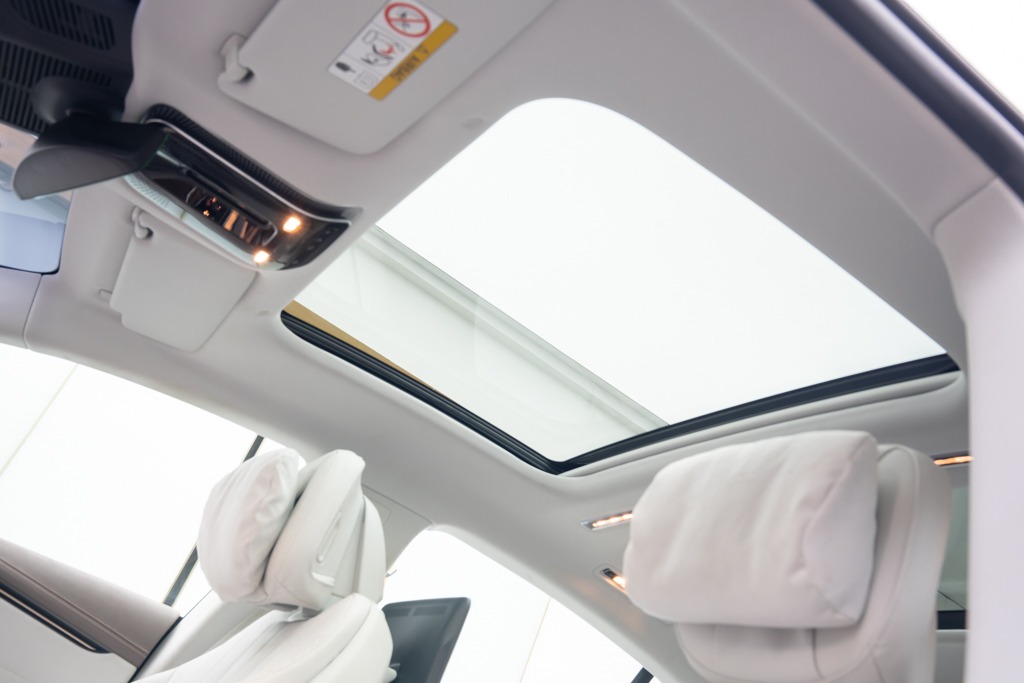 MERCEDES BENZ EQS580 4MATIC