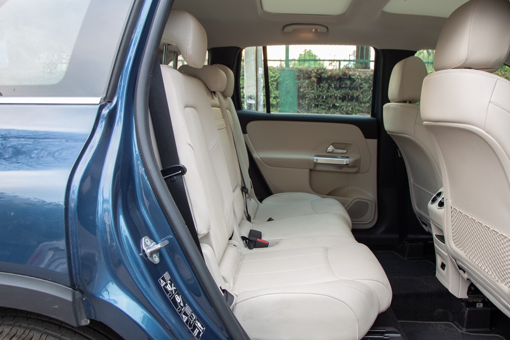 MERCEDES BENZ GLB200 PROGRESSIVE