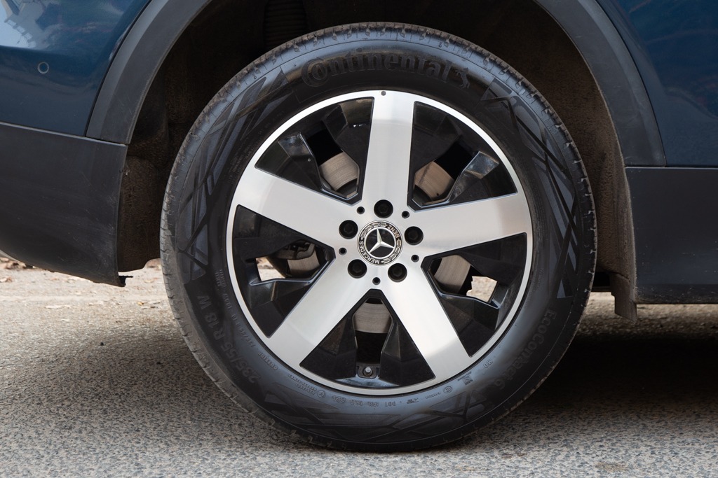 MERCEDES BENZ GLB200 PROGRESSIVE