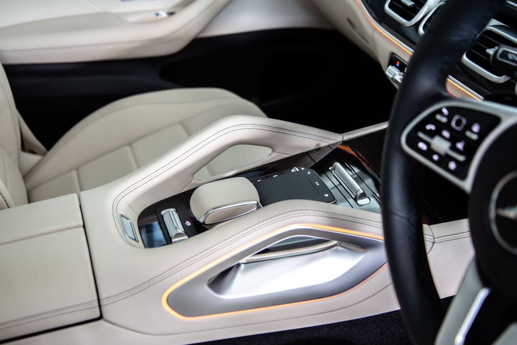 MERCEDES BENZ GLS 400D