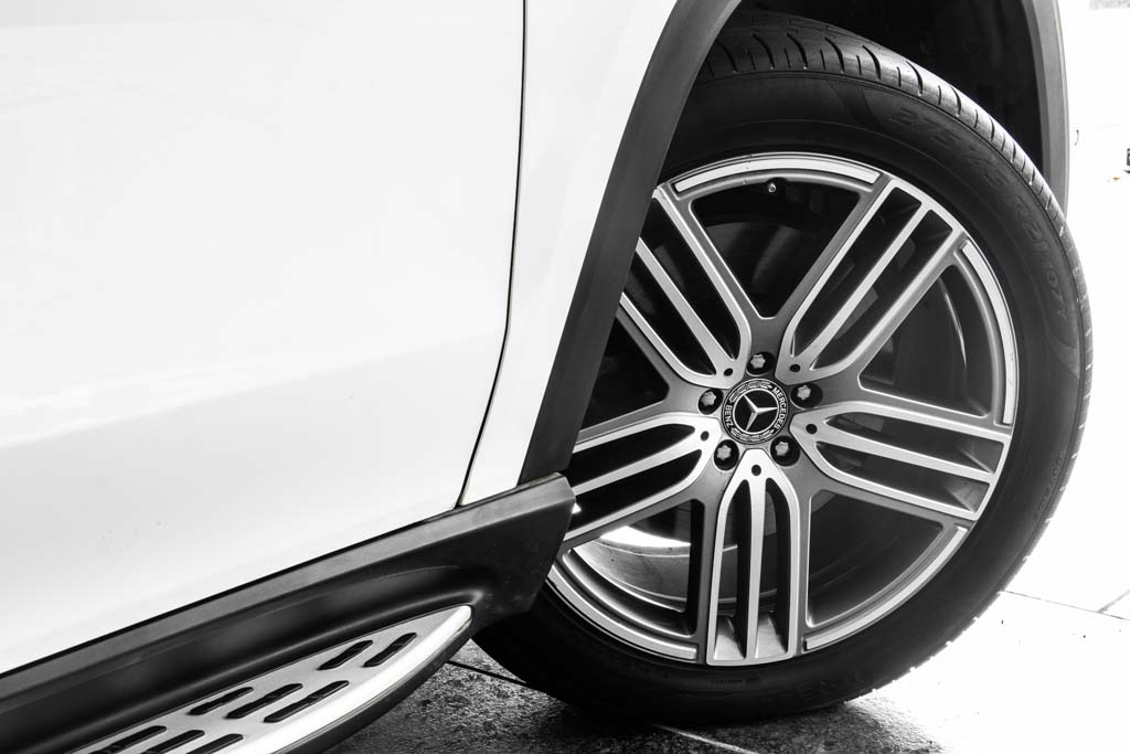 MERCEDES BENZ GLS 400d 4matic