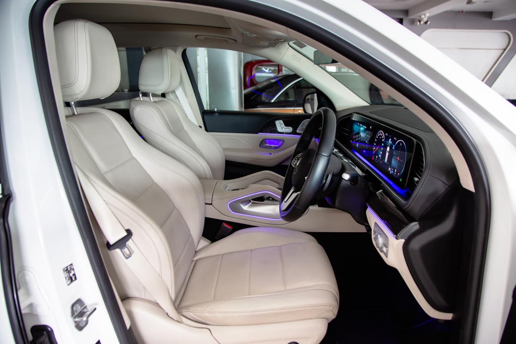 Mercedes Benz GLS400d