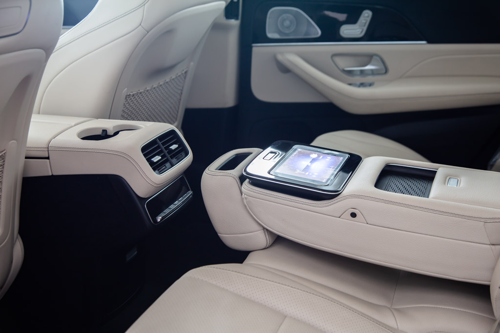 Mercedes Benz GLS400d