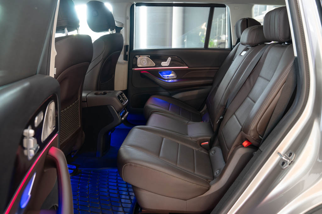 MERCEDES BENZ GLS400D