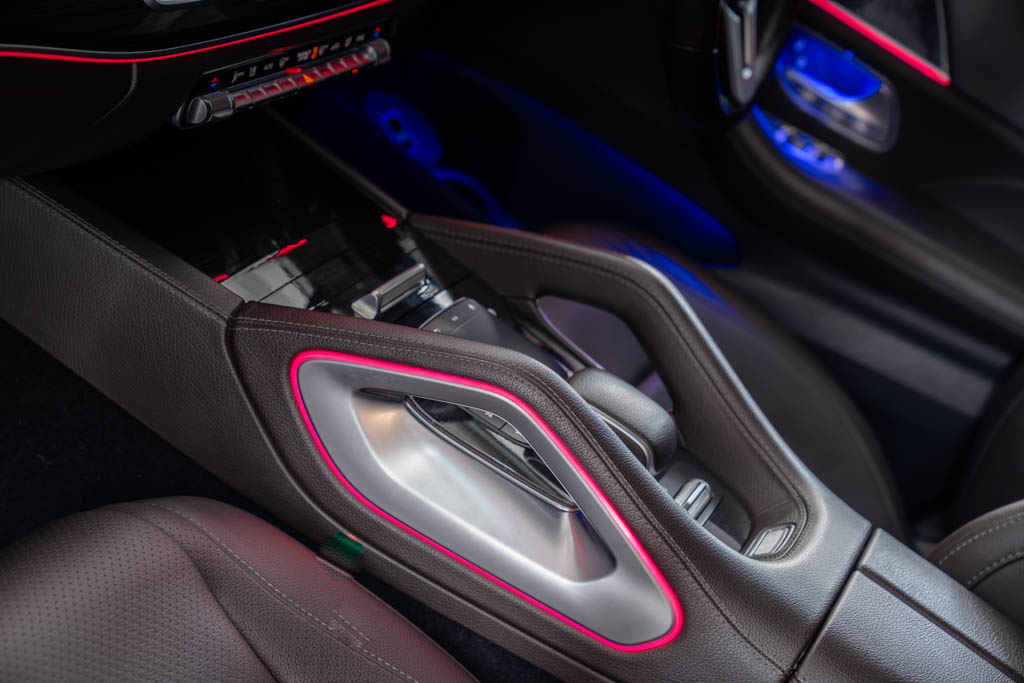 MERCEDES BENZ GLS400D