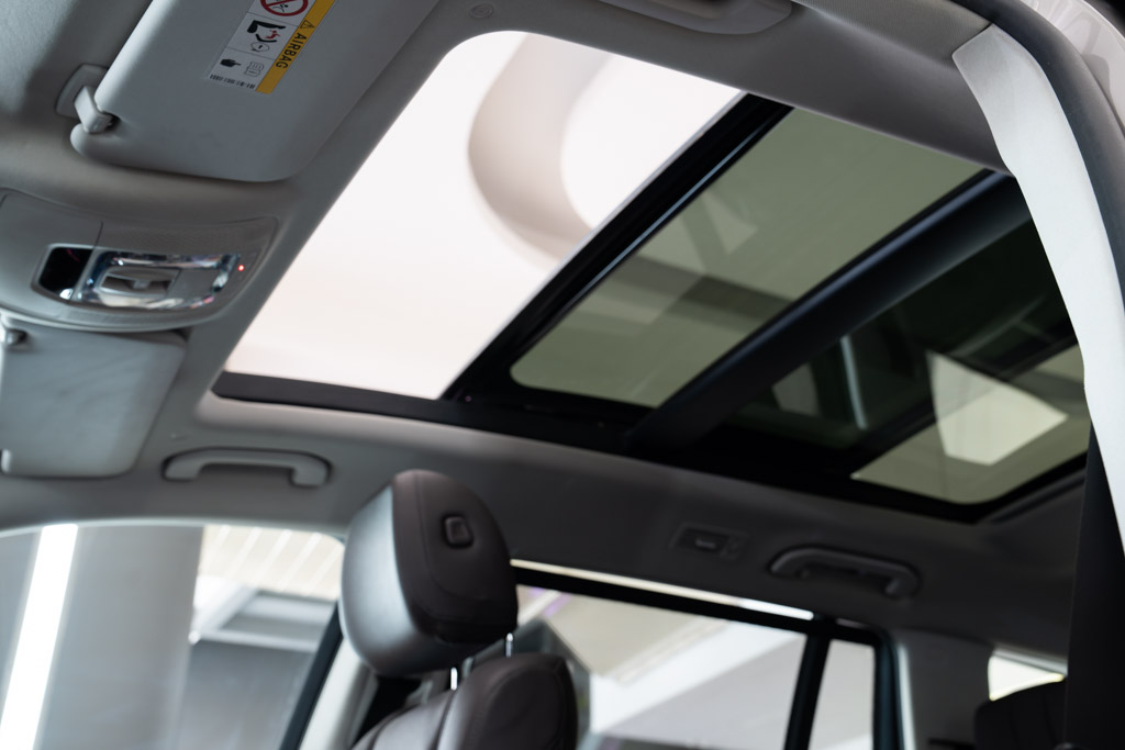 MERCEDES BENZ GLS400D