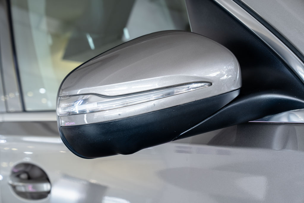 MERCEDES BENZ GLS400D