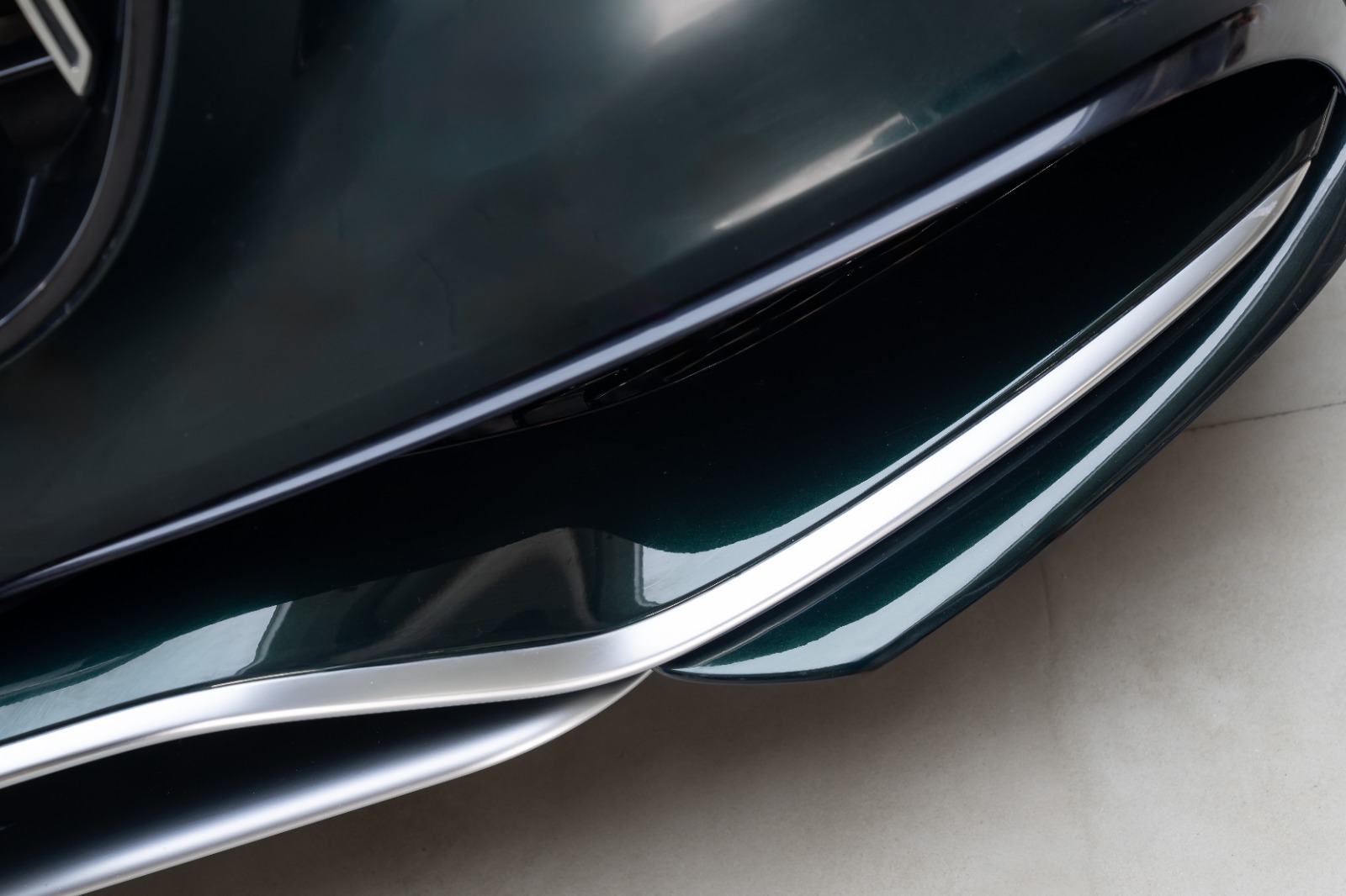 Mercedes Benz S63 AMG Coupe