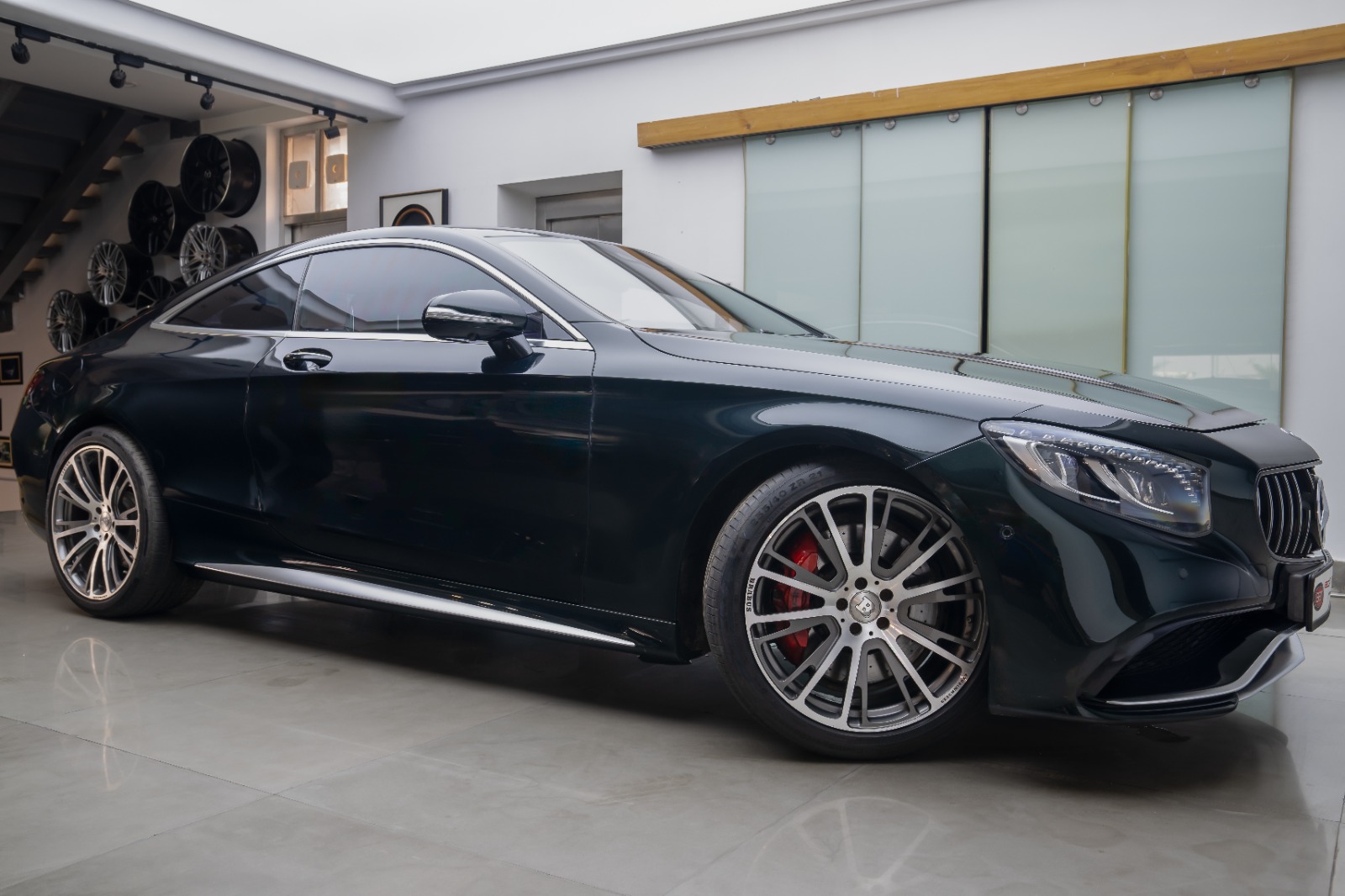 Mercedes Benz S63 AMG Coupe