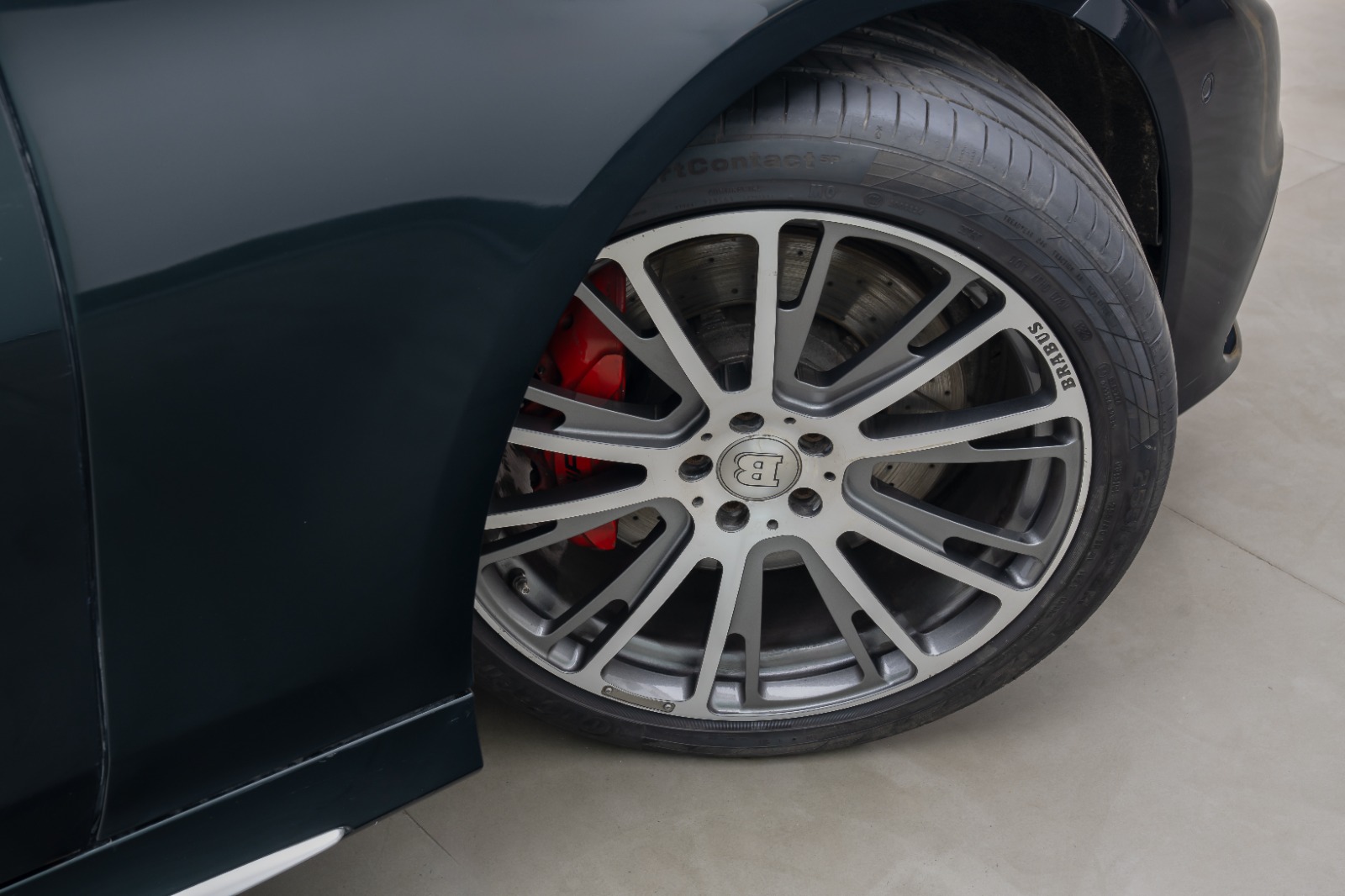 Mercedes Benz S63 AMG Coupe