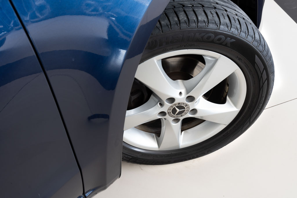 MERCEDES BENZ V220D EXCLUSIVE