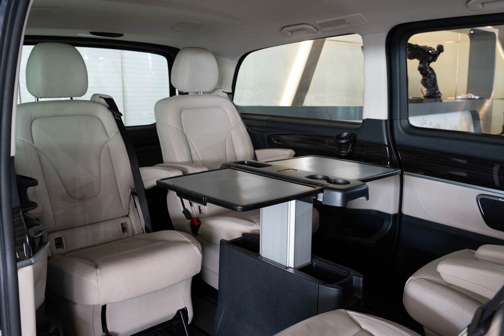 MERCEDES BENZ V220D EXCLUSIVE