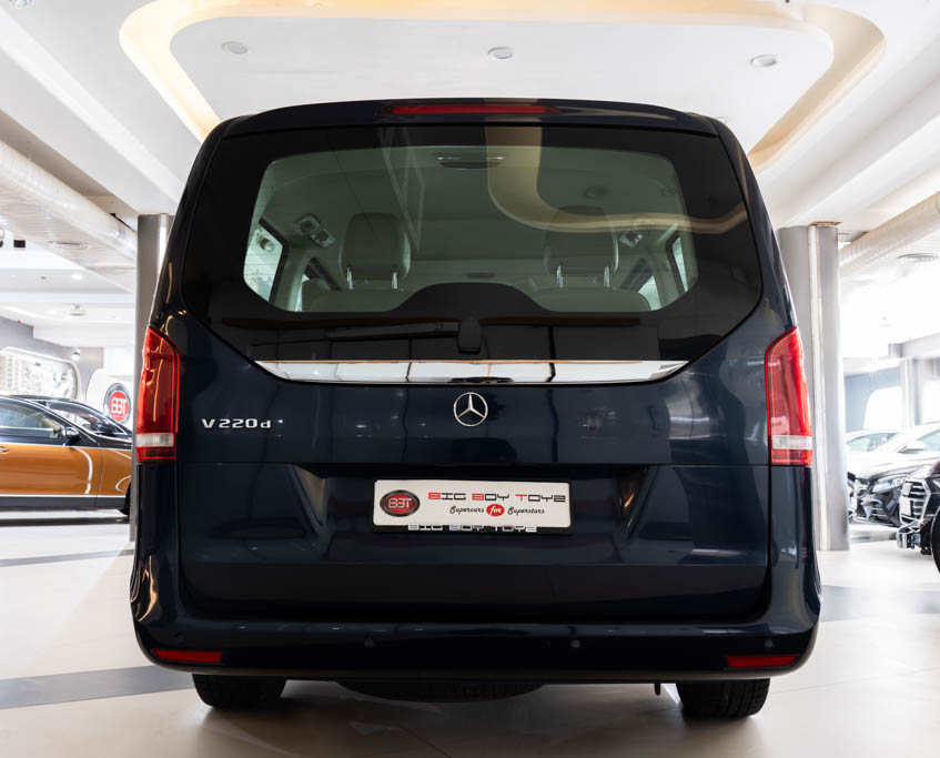 MERCEDES BENZ V220D EXCLUSIVE