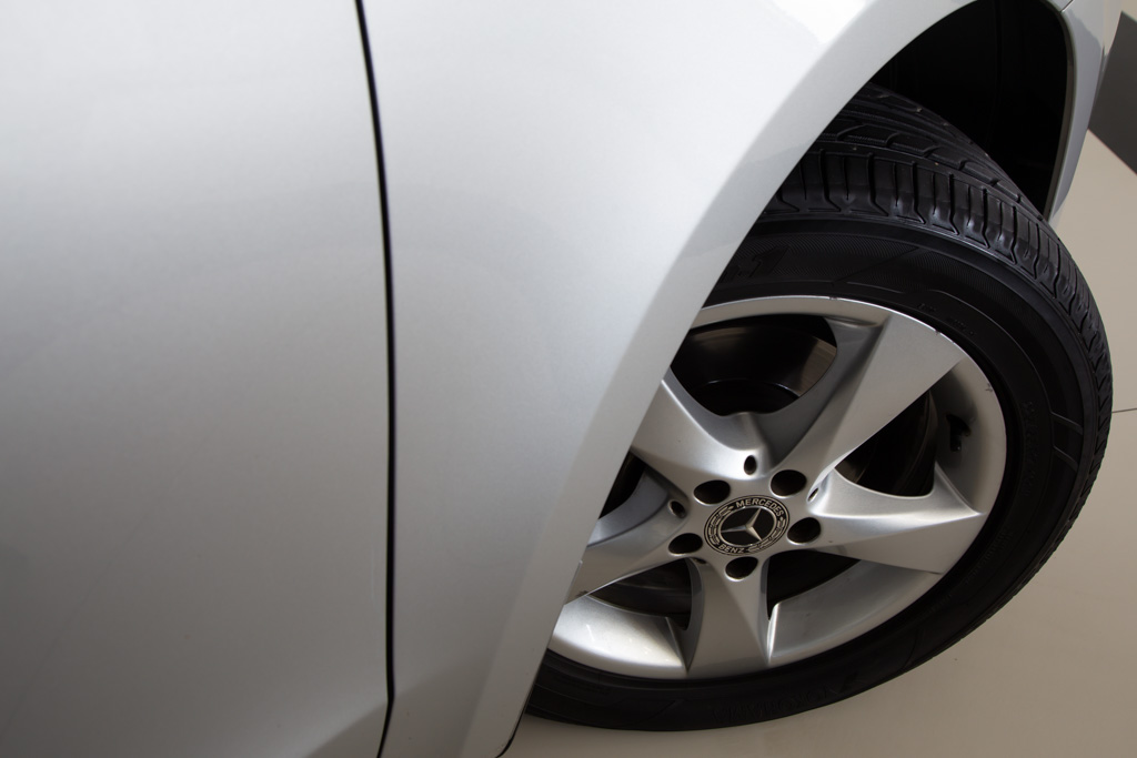 MERCEDES BENZ V220D EXCLUSIVE