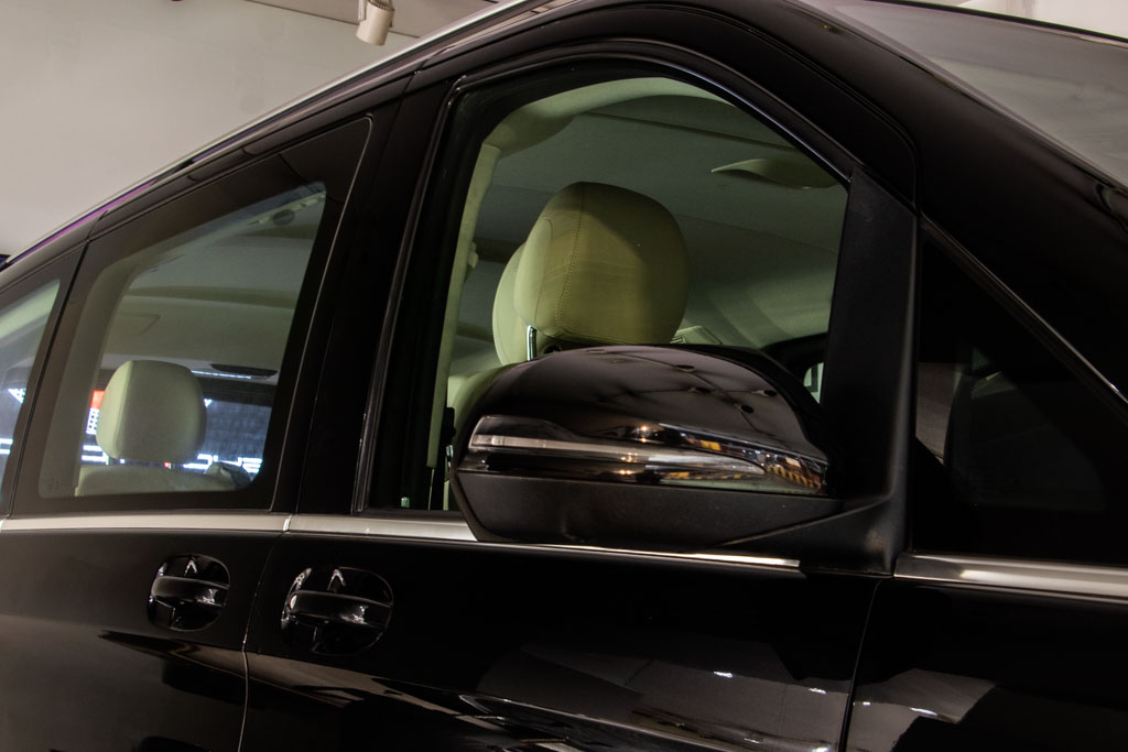 Mercedes Benz V220d CBU