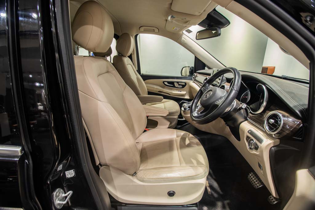 Mercedes Benz V220d CBU