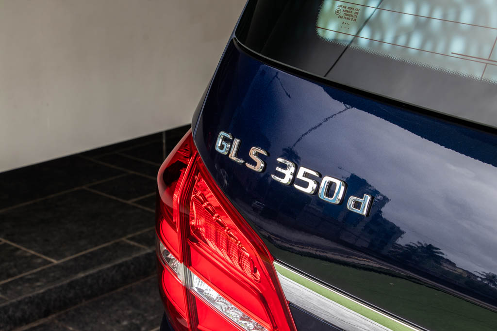 MERCEDES-BENZ GLS 350 D 4matic