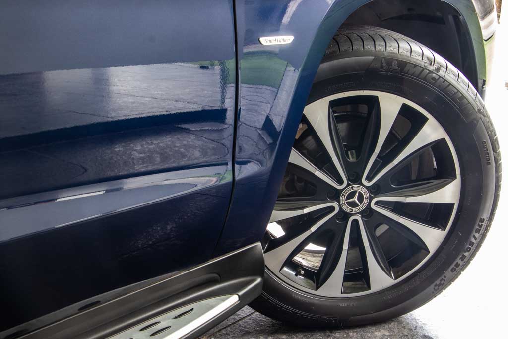 MERCEDES-BENZ GLS 350 D 4matic