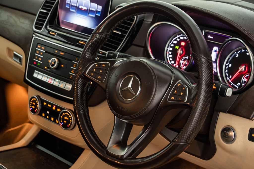 Mercedes Benz GLS350D Grand Edition