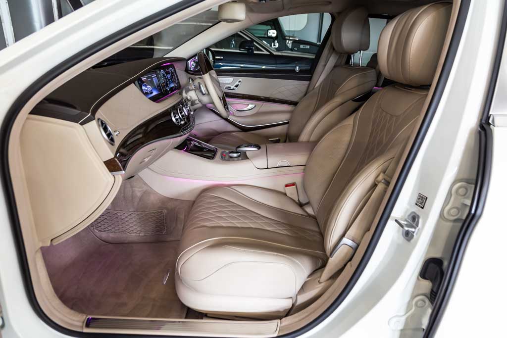 MERCEDES MAYBACH S500