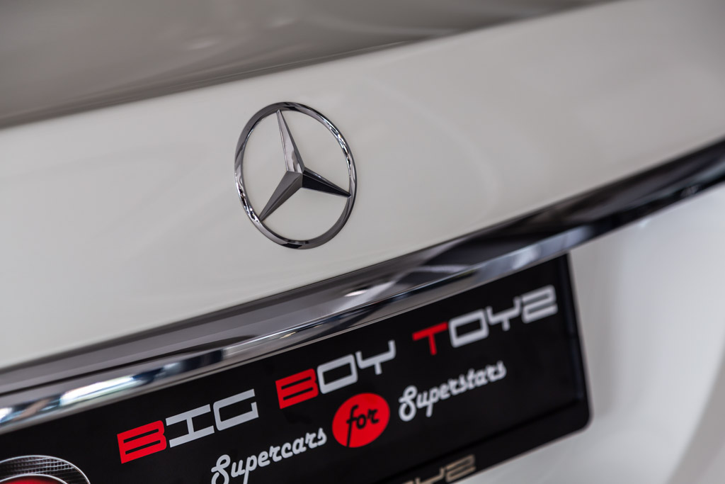 MERCEDES MAYBACH S500