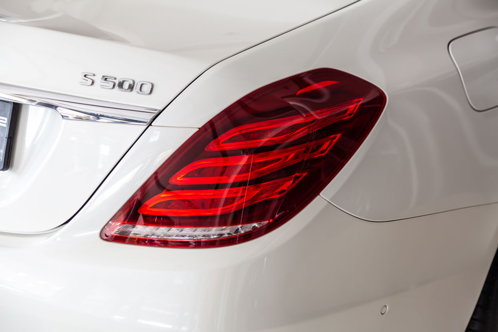 MERCEDES MAYBACH S500