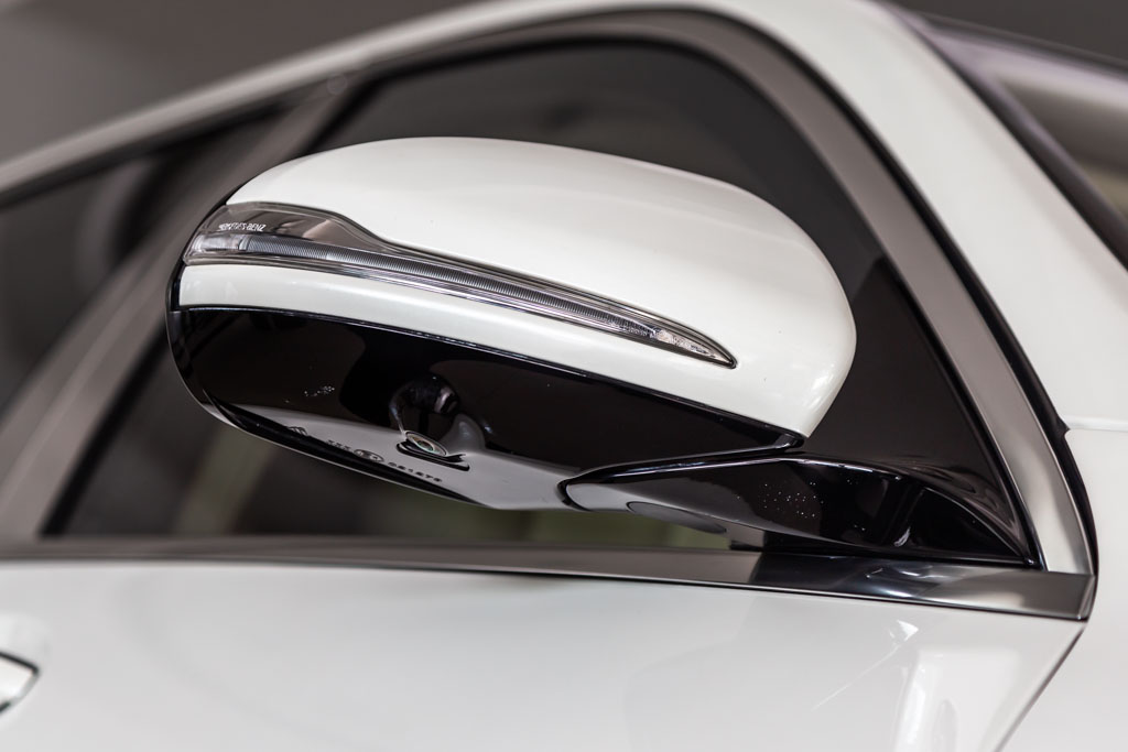 MERCEDES MAYBACH S500