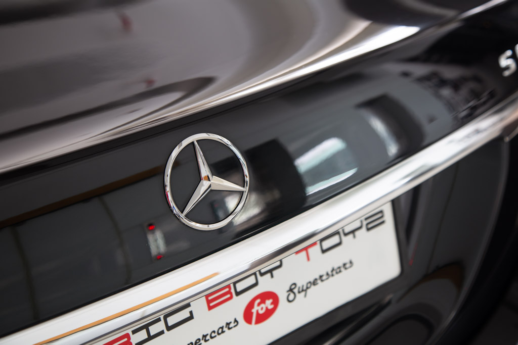 MERCEDES MAYBACH S500